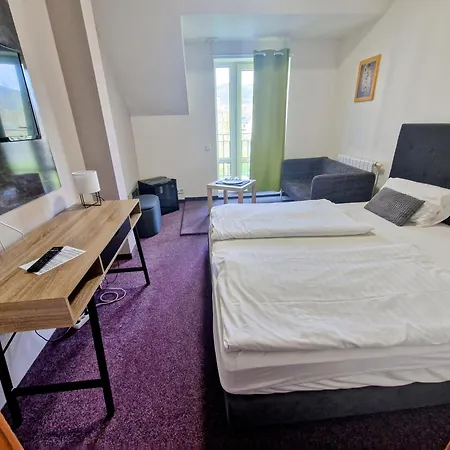 Family Maxim Szálloda