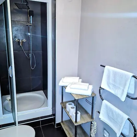 Отель Family Maxim 3*
